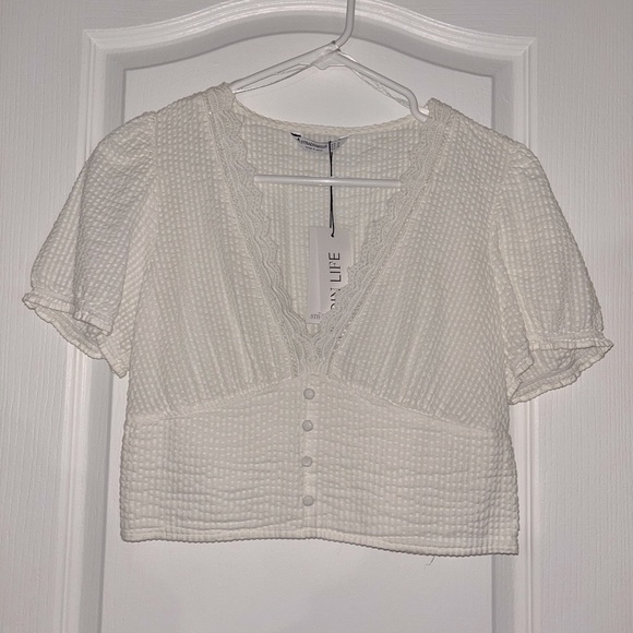 ✨NWT | Stradivarius 🎼 | Short Rustic Romantic Blouse with Lace trim - Picture 5 of 9